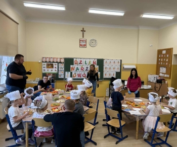 0f129ea4-3456-49ef-a61d-8fb045e8d91a.jfif