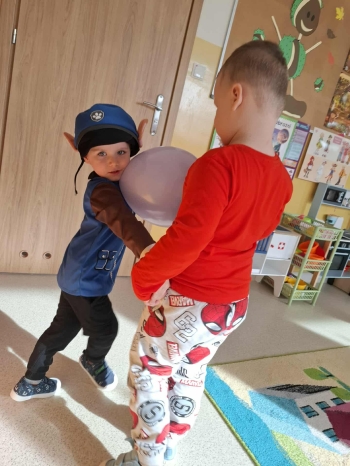 c7d79818-08c7-4f56-a0e2-55598a8945f1.jfif