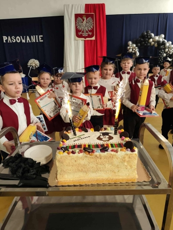 f692b7ad-6dee-4819-9f22-ca2f55ce1a6d.jfif