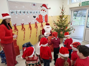 49395bb6-143c-439e-b029-cd25335cc3f6.jfif